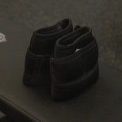 Gorila Black Knee Sleeves 3.0 5 mm laid flat to show overall shape and thickness.