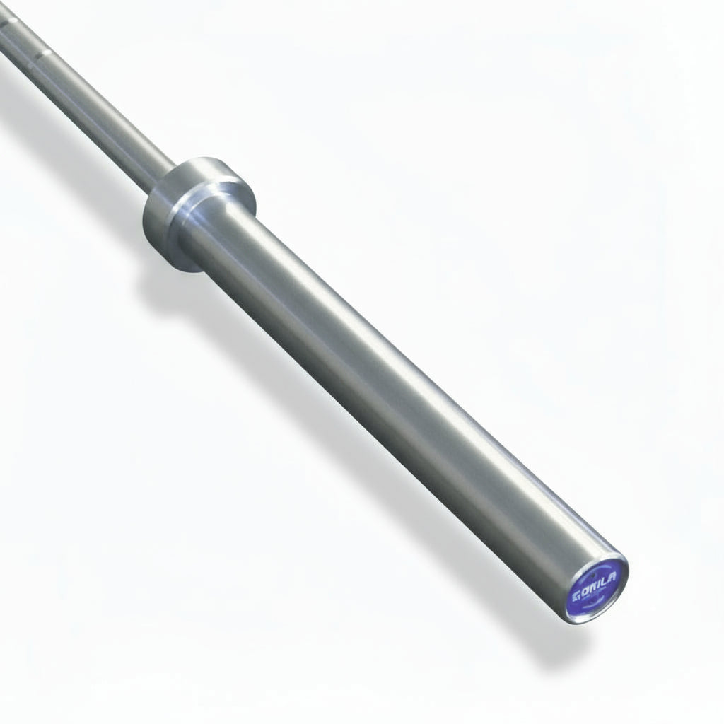 Gorila Men Training Bar 2.0 full view – 20kg Olympic barbell with medium knurling and precision bearings for smooth lifts