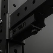 Rubber bumper detail on Gorila Rhino 3.0 Spotter Arms reduces noise and plate slamming impact in home gym or box. Protection for when it's used as a short jammer arms for presses and rows.