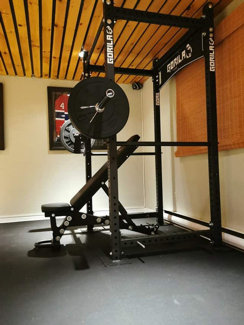 Home gym strength training setup in a US garage